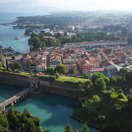 Residenza Porta Brescia Vila Peschiera del Garda Exterior foto
