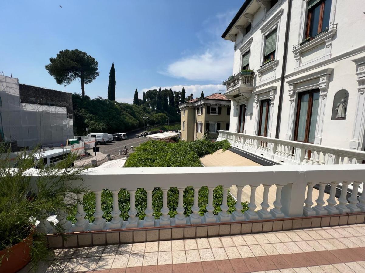 Residenza Porta Brescia Vila Peschiera del Garda Exterior foto